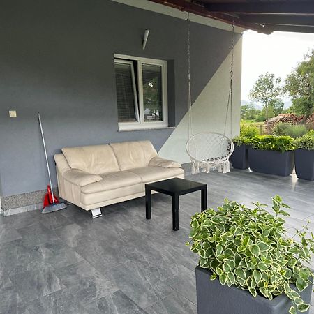 Apartment Tilia Otocac Ngoại thất bức ảnh